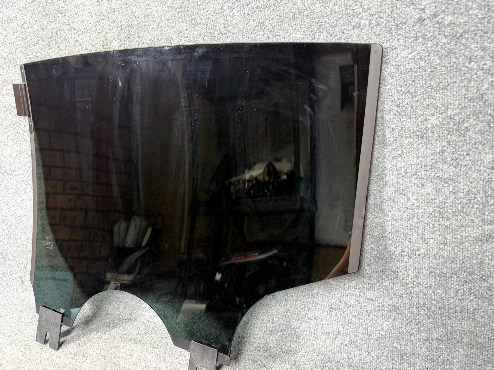 2016-2020 Tesla Model X Rear Left Door Window Glass OEM, 43R-004553