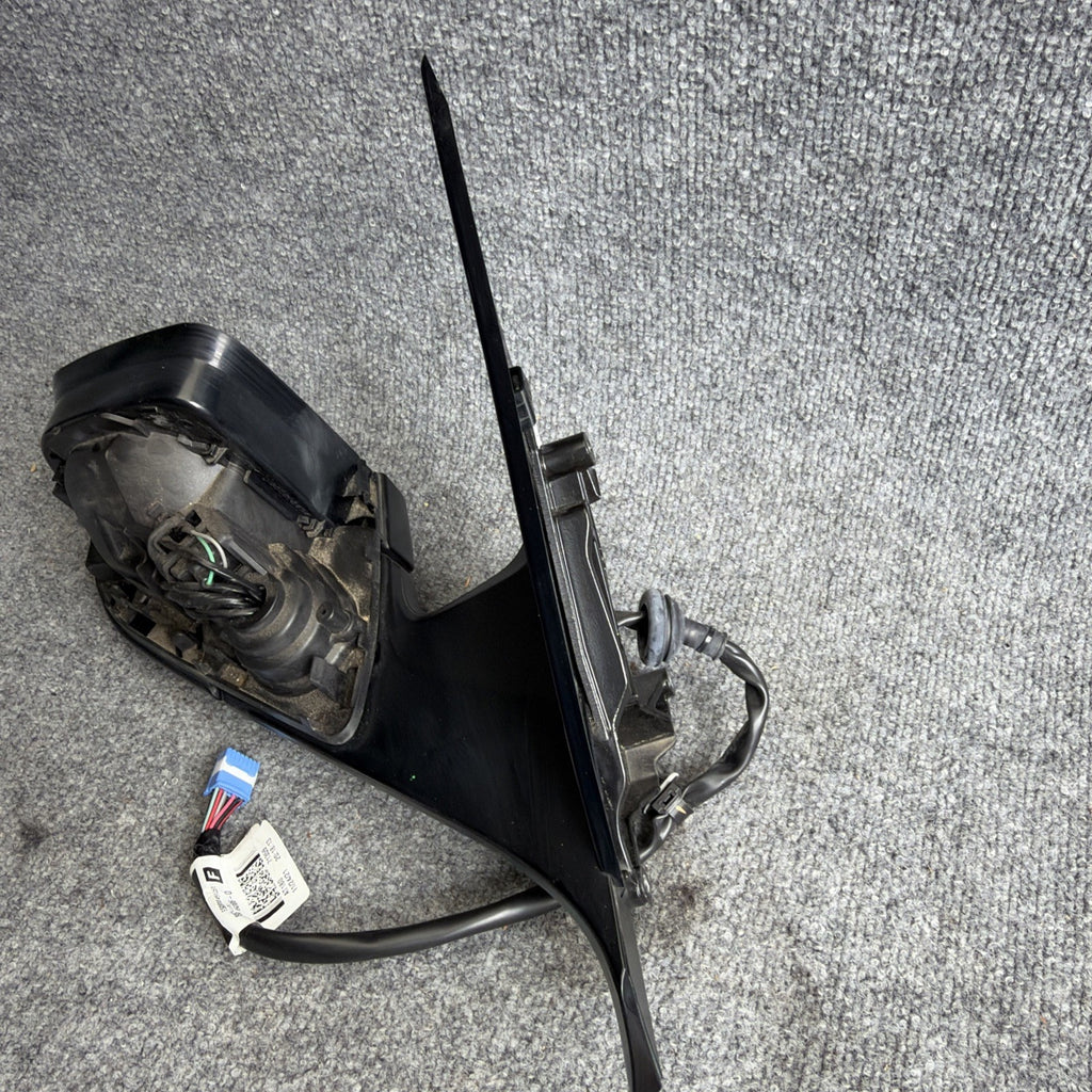 2020-2024 Tesla Model Y Front Right Passenger Side Door Mirror 1594112-00-B OEM
