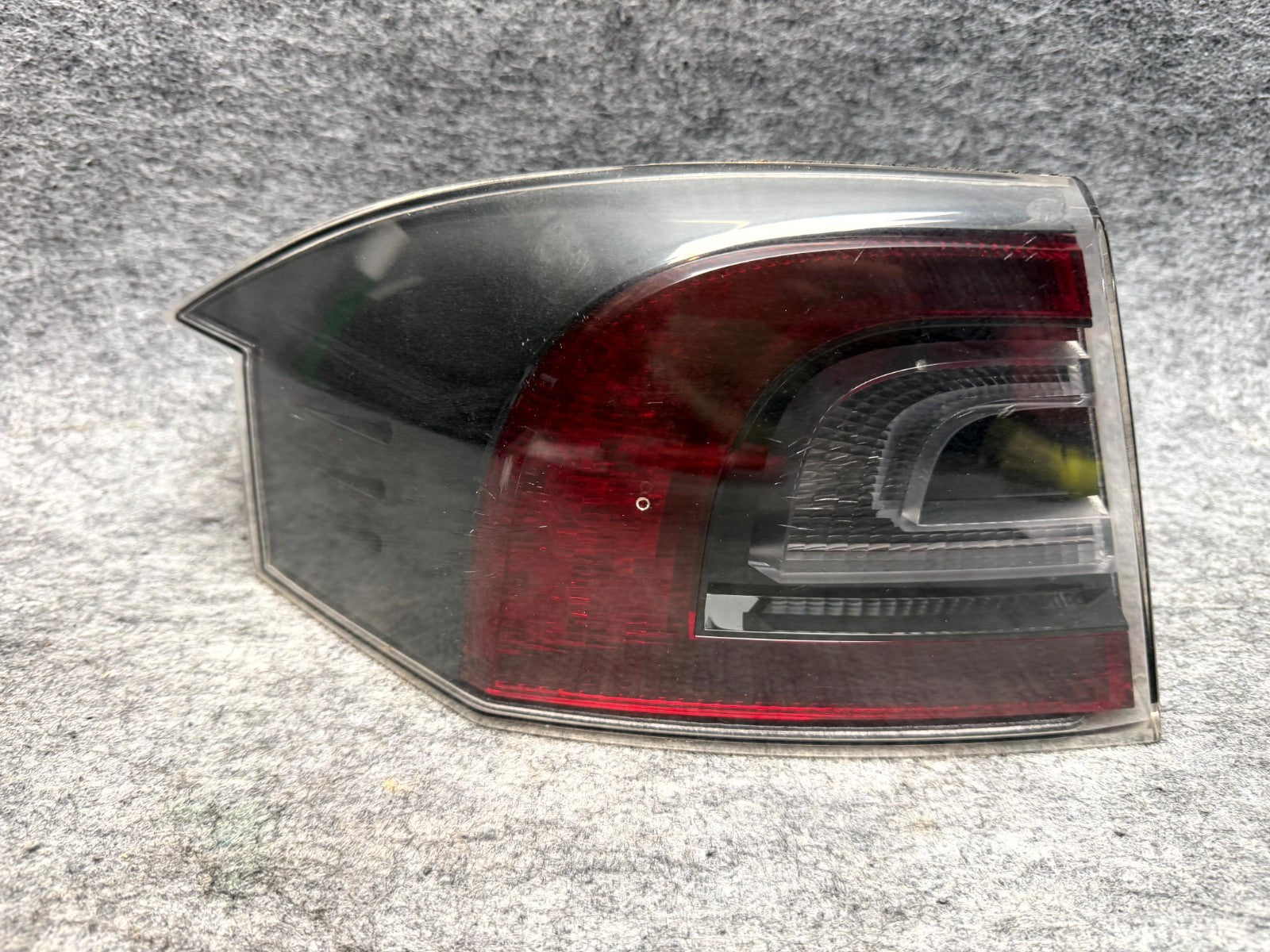 ♦️2012 - 2022 TESLA MODEL S REAR LEFT SIDE LED OUTER TAIL LAMP OEM, 6005918-00-D