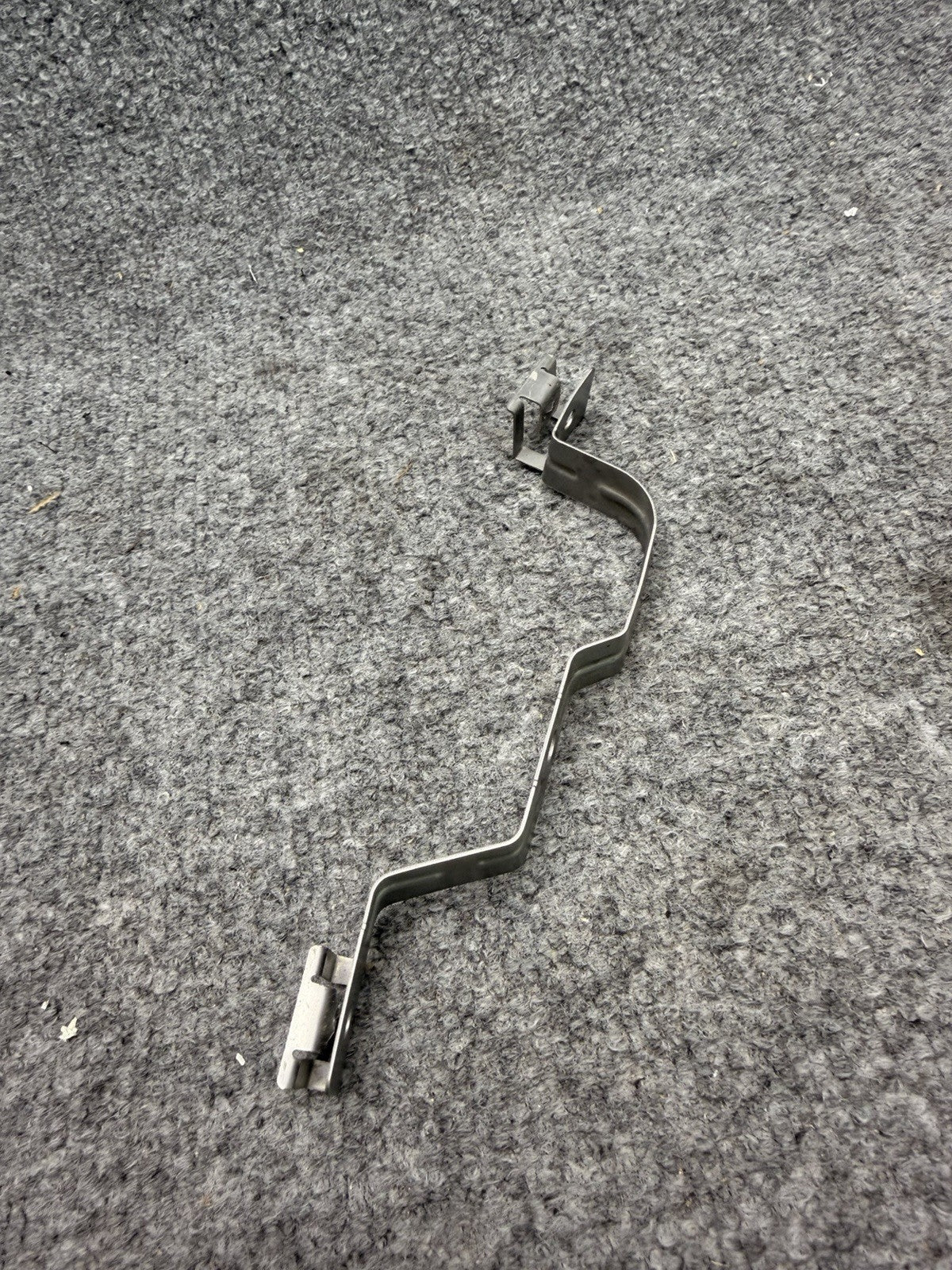 17-23 Tesla Model 3 Front Wheelhouse Stiffener Right 1104541-00-B OEM