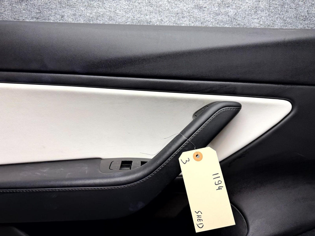 ♦️2017 - 2023 TESLA MODEL 3 FRONT LEFT SIDE DOOR PANEL TRIM OEM, 1593860-00-A