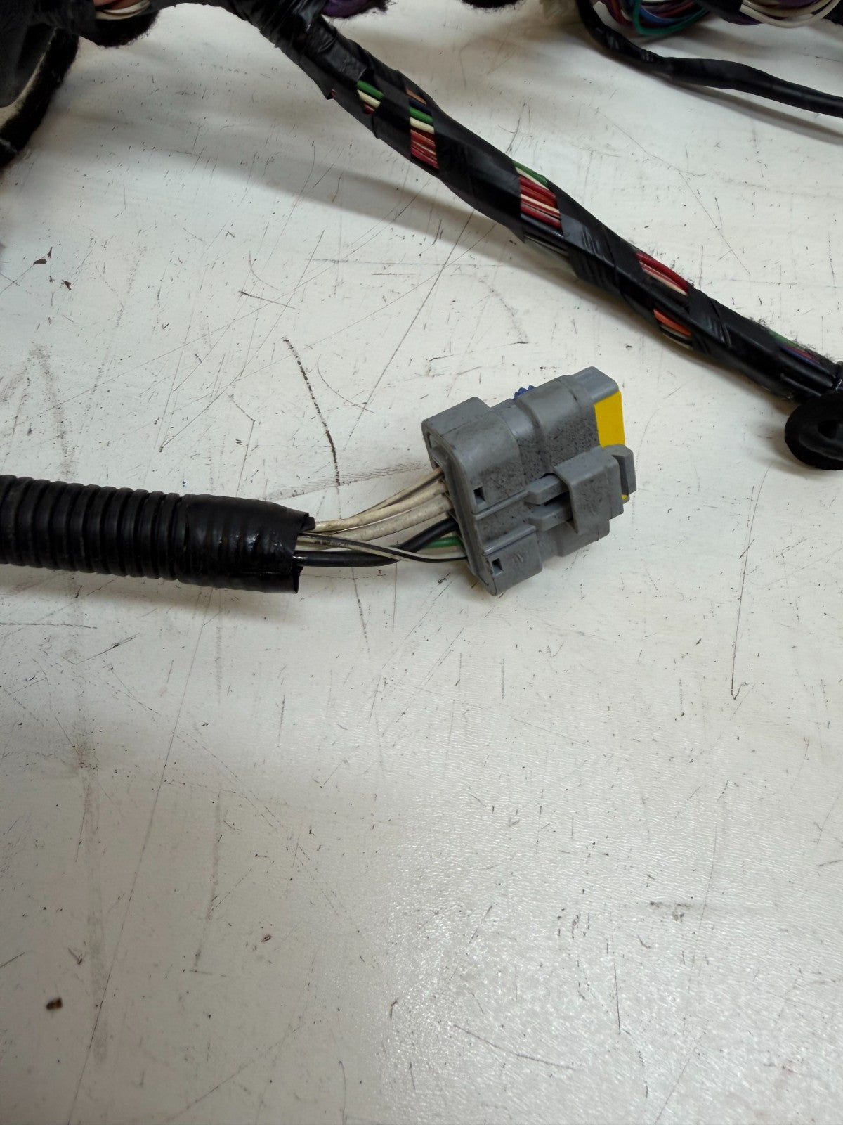 2016-2020 Tesla Model S Front Right Side Door Wire Wiring Harness 1069106-00-B