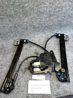 ♦️17-23 TESLA MODEL 3 FRONT RIGHT DOOR WINDOW REGULATOR W/ MOTOR OEM, 109662100L