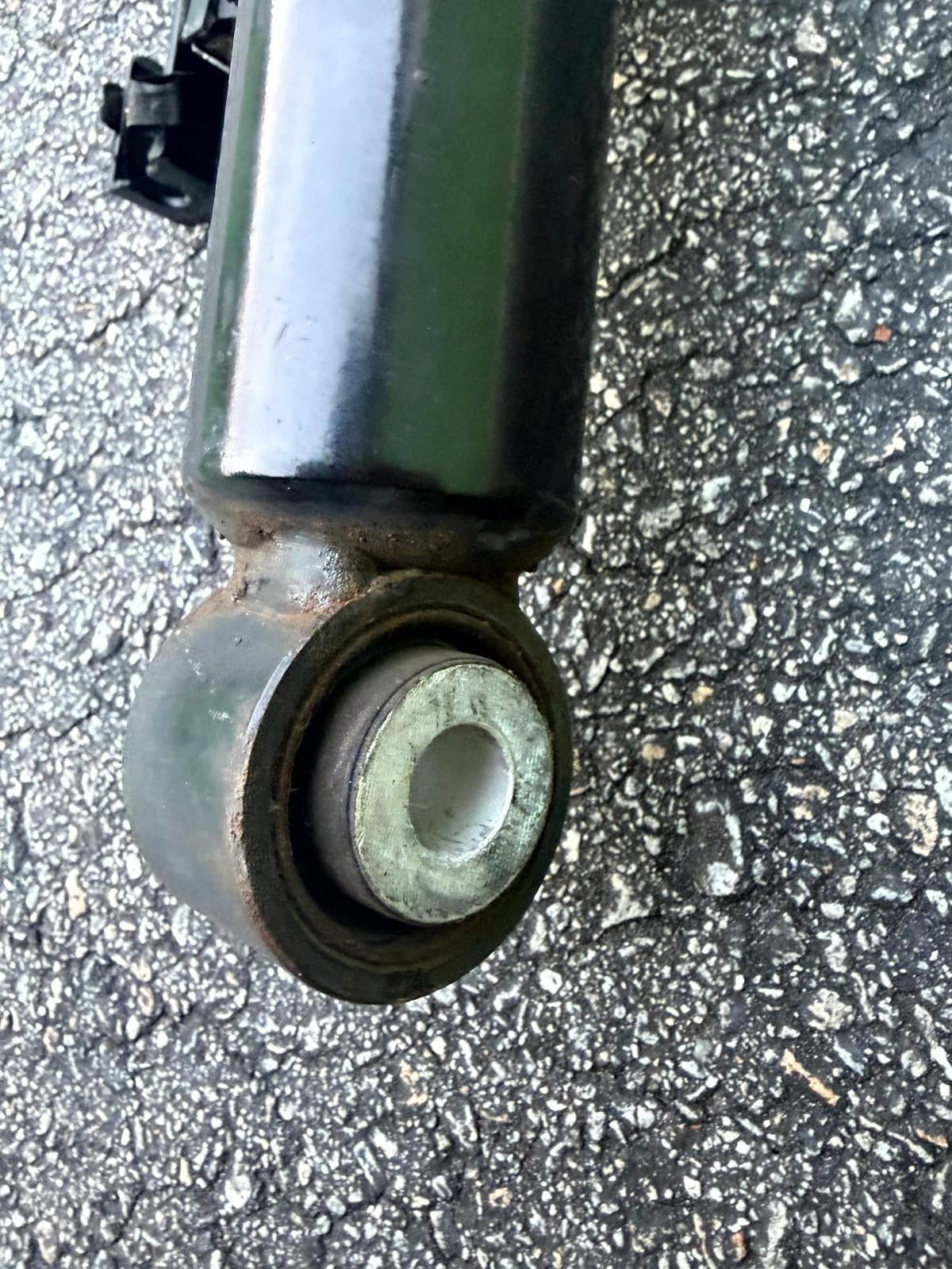 ♦️2016-2020 TESLA MODEL X REAR RIGHT AIR SHOCK STRUT ABSORBER OEM, 1027067-00-C