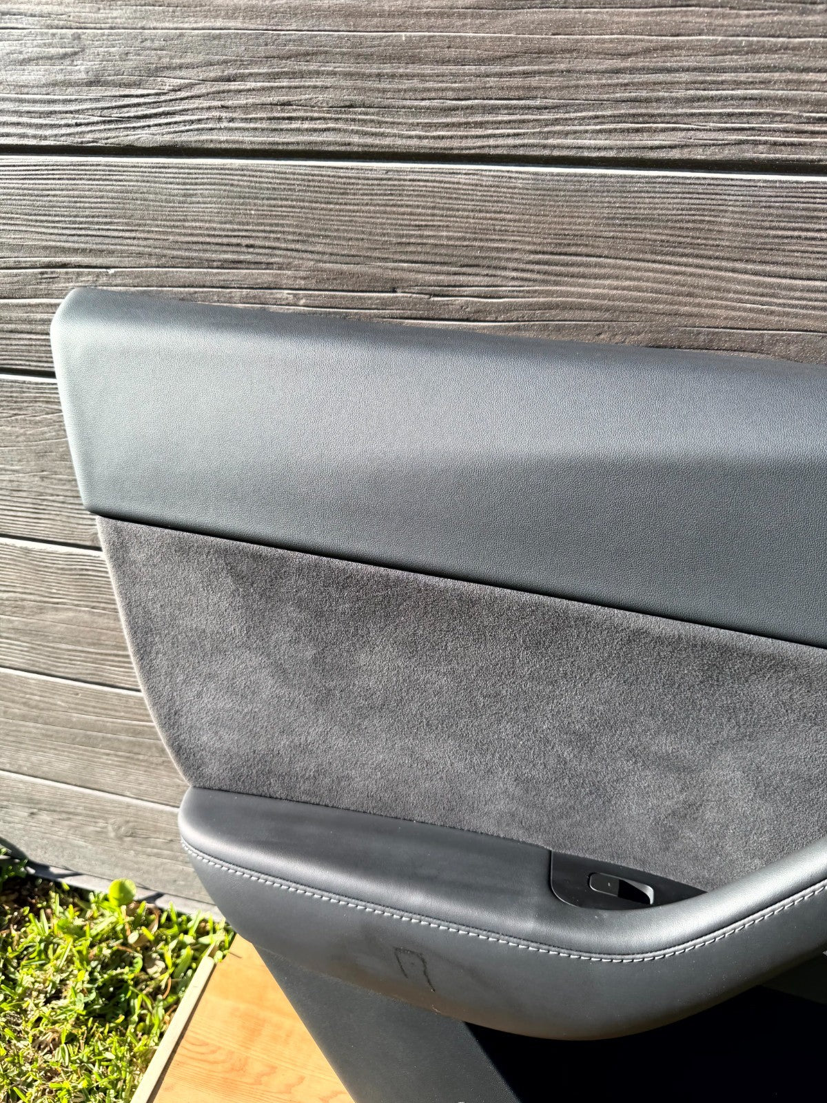 2020 - 2024 TESLA MODEL Y REAR LEFT DOOR TRIM COVER PANEL OEM, 1997296-00-D
