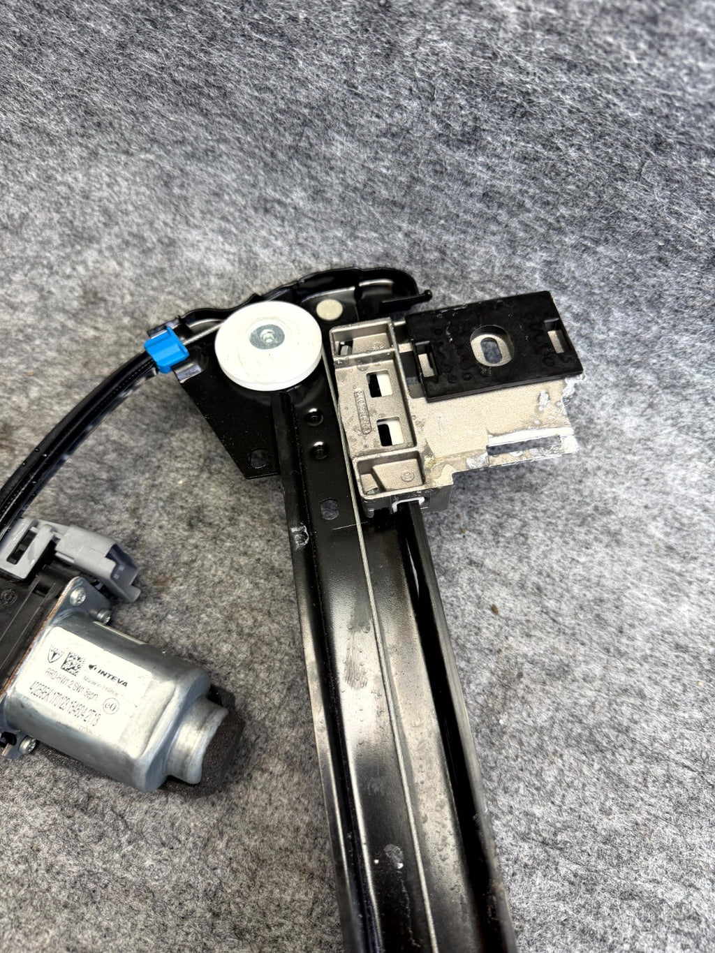 ♦️12 - 20 TESLA MODEL S REAR RIGHT DOOR WINDOW REGULATOR MOTOR OEM, 6006377-00-L