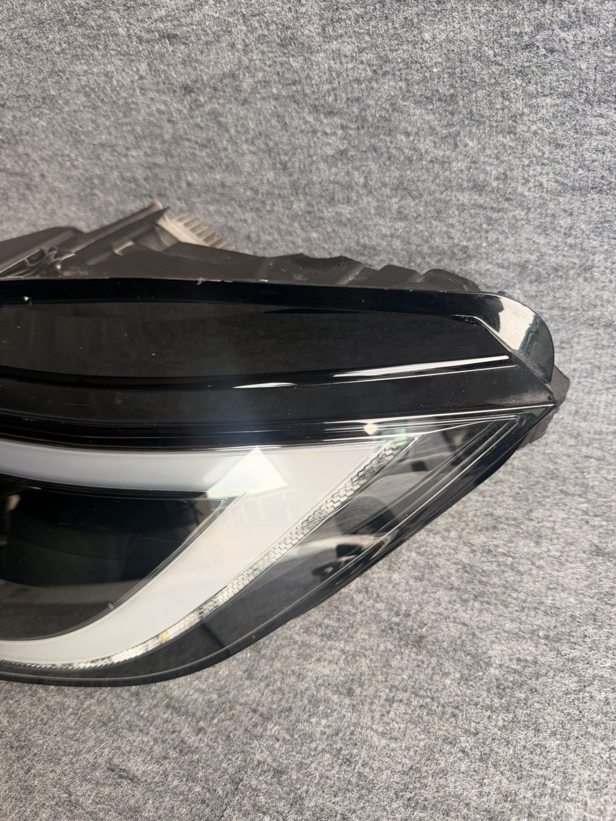 2022-24 TESLA MODEL S PLAID FRONT LEFT HEADLIGHT LED MATRIX HEAD LIGHT LAMP OEM