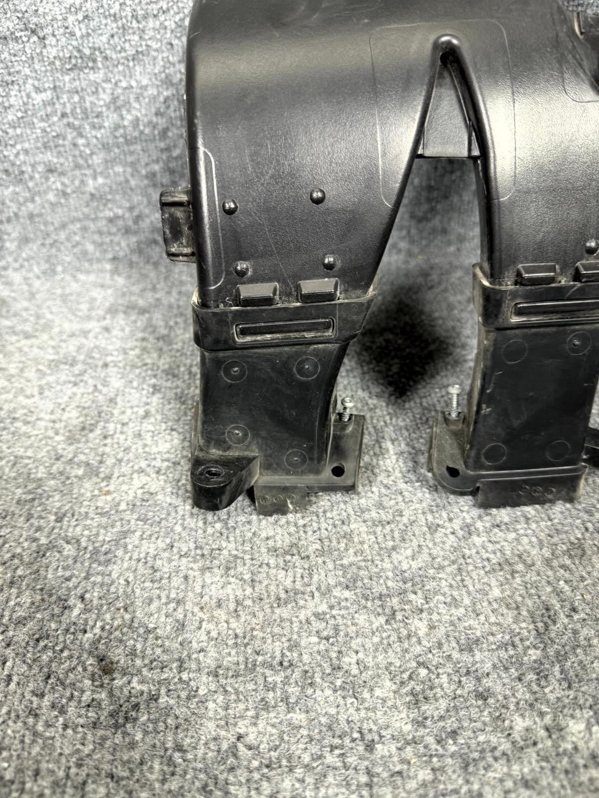 2016-2020 Tesla Model S Left Driver Side Air Duct Vent OEM, 1043927-00-E