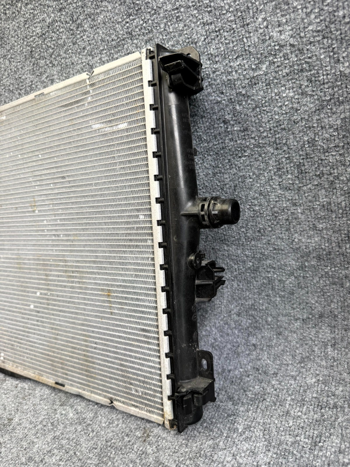 2017 - 2023 TESLA MODEL 3 ENGINE COOLANT COOLING RADIATOR OEM, 1494175-00-A