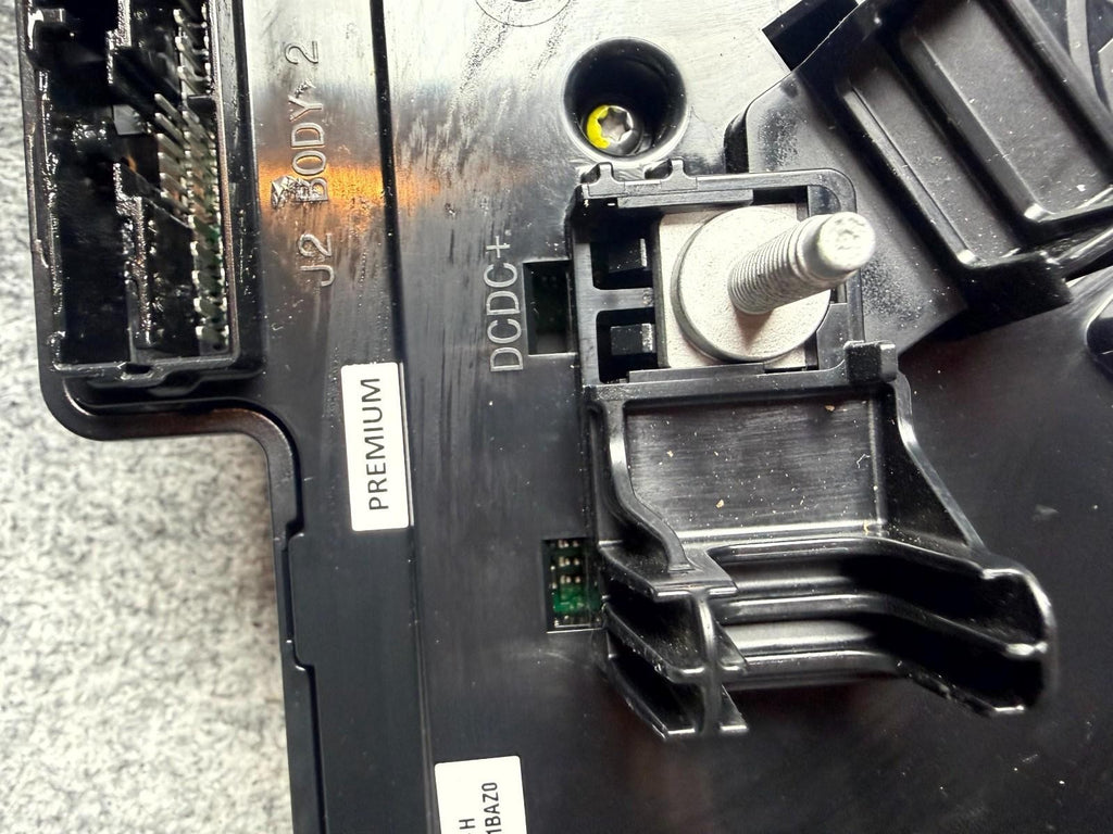 ♦️2017-2023 TESLA MODEL 3 FRONT RIGHT ELECTRIC VOLTAGE MODULE OEM, 1100340-90-H