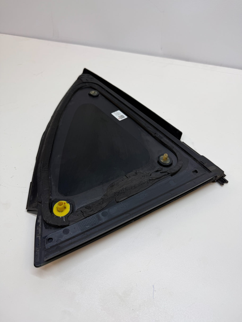 2020-2024 Tesla Model Y Rear Side Quarter QTR Window Glass Left 1495740-00-E
