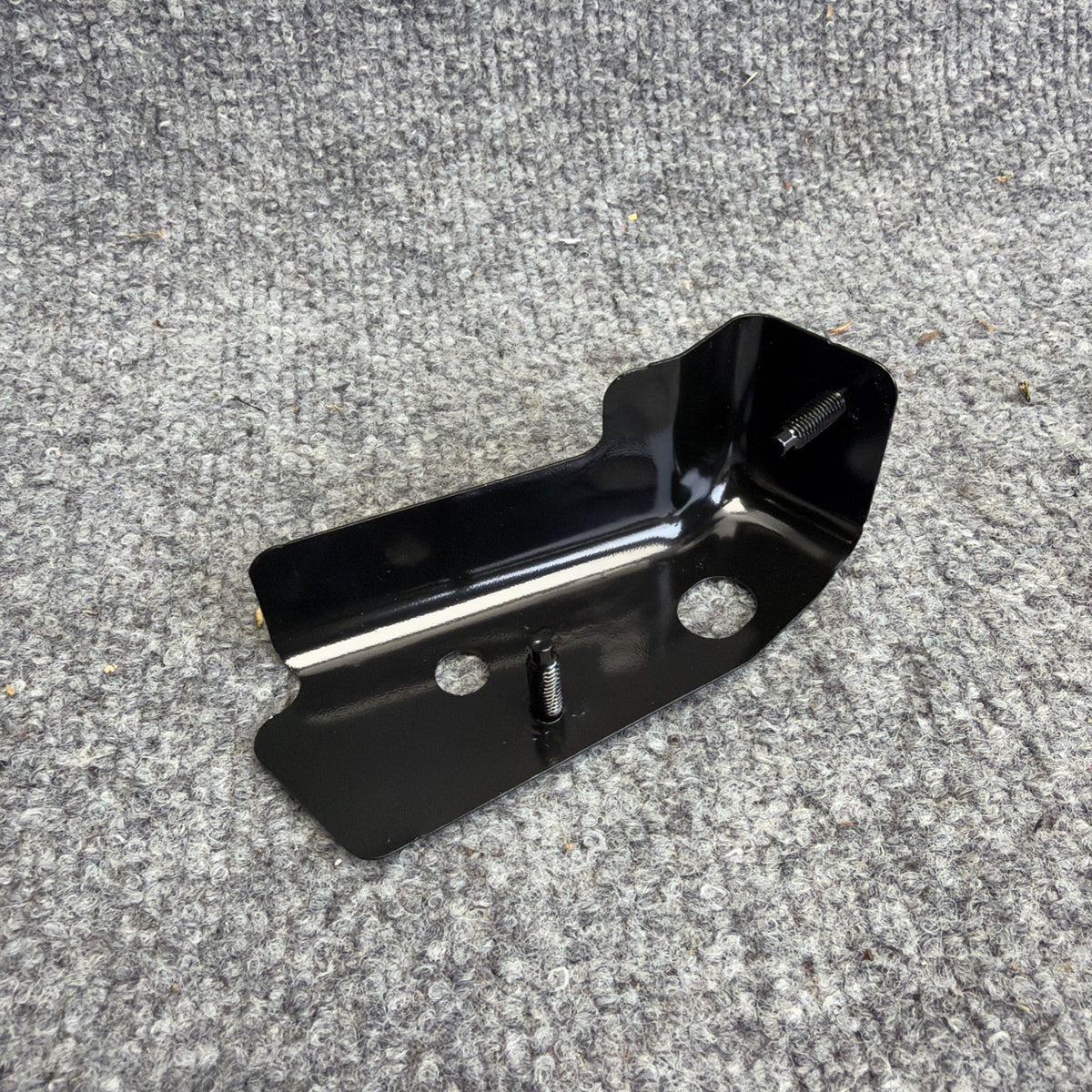 ✅NEW! Tesla Model Y Front Right Fender Bracket 1487440-00-A