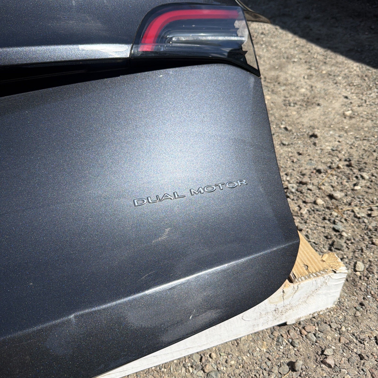 Tesla Model Y 2020-2024 OEM Rear trunk lid liftgate 1493410-E0-A