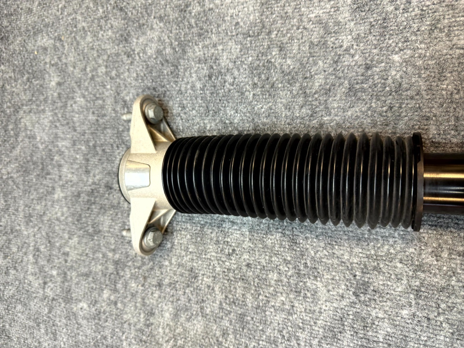 2020 - 2024 TESLA MODEL Y REAR LEFT SHOCK STRUT ABSORBER OEM, 1188463-00-E