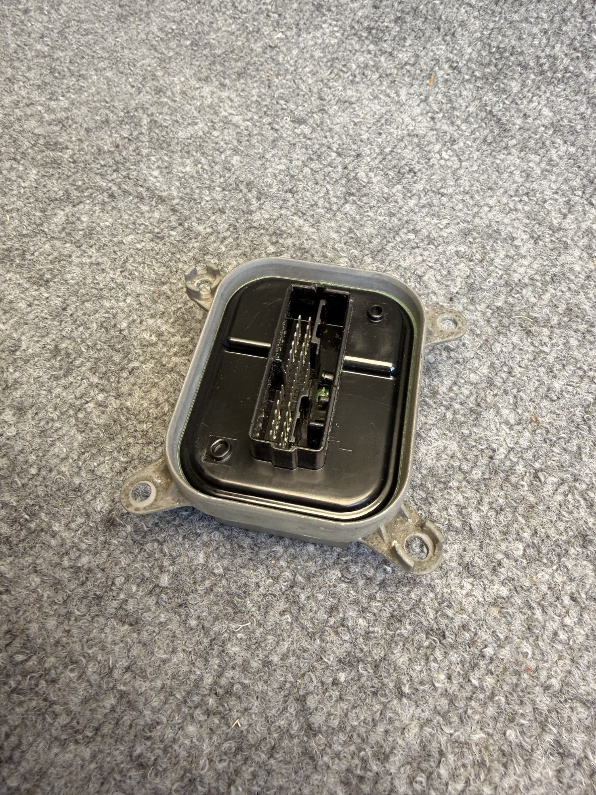 2017-2024 TESLA MODEL 3 Y HEADLIGHT BALLAST CONTROL MODULE UNIT OEM 1532925-09-E