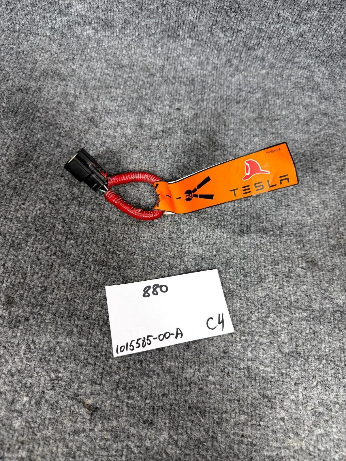 12-20 Tesla Model S MS Emergency Power Cut Off Loop Disconnect OEM, 1015585-00-A