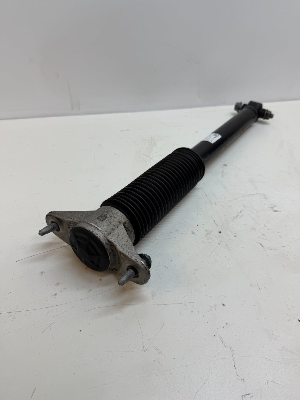 2020 - 2024 TESLA MODEL Y REAR LEFT OR RIGHT SIDE SHOCK ABSORBER 1188463-00-D