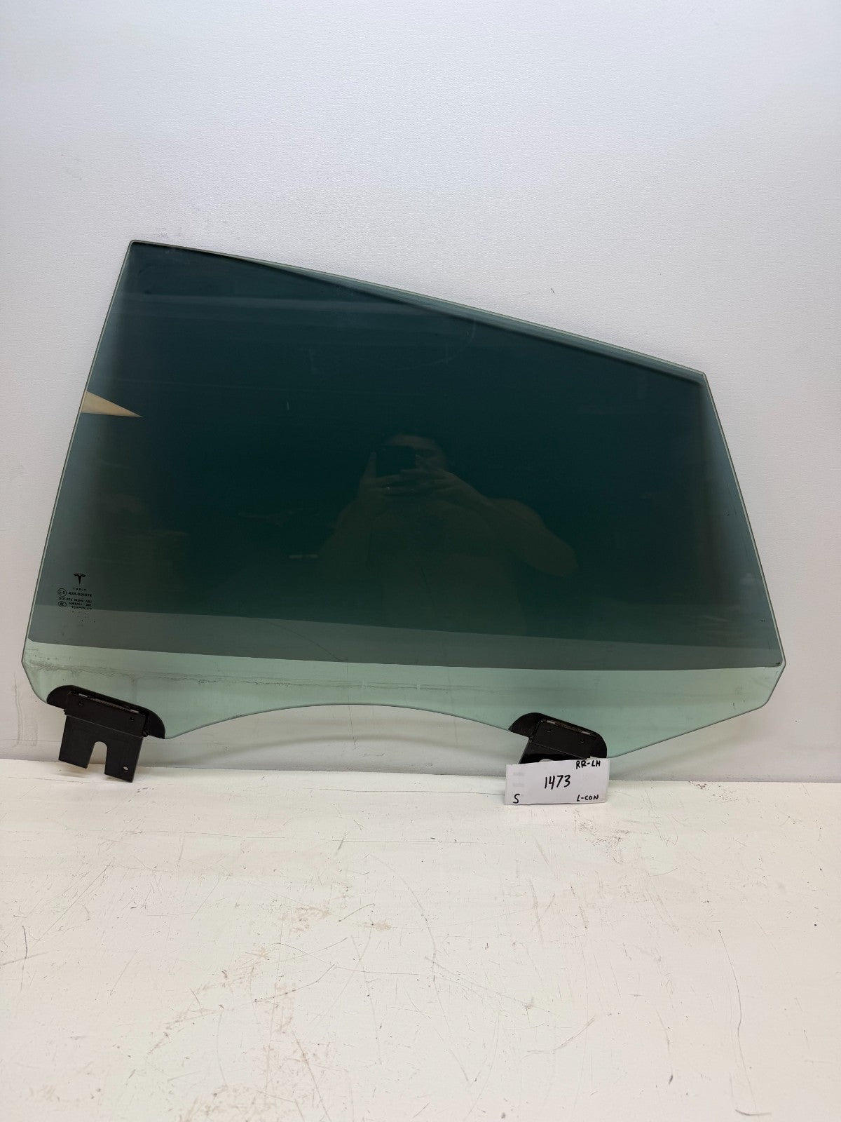2012-2020 Tesla Model S Rear Left Driver Side Door Window Glass 43R-001074