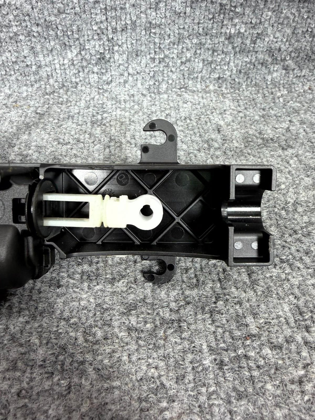 16-23 Tesla Model X Front Right Side Door Lock Release Actuator OEM, 111533300-B