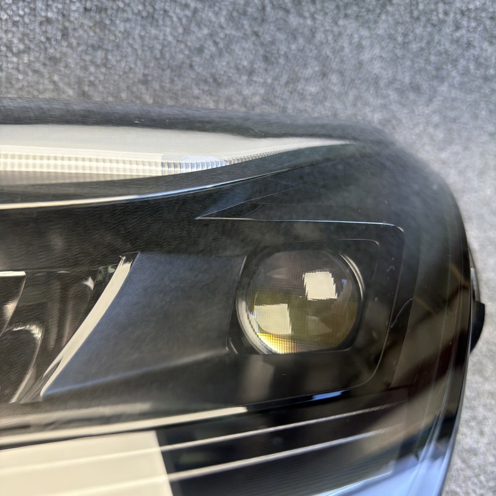21-23 Tesla Model 3 Y Left Side Headlight Matrix OEM 1514952-00-D