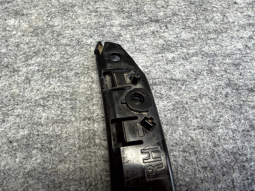 ♦️17 – 23 TESLA MODEL 3 FRONT RIGHT SIDE BUMPER FENDER BRACKET OEM, 1084182-00-E