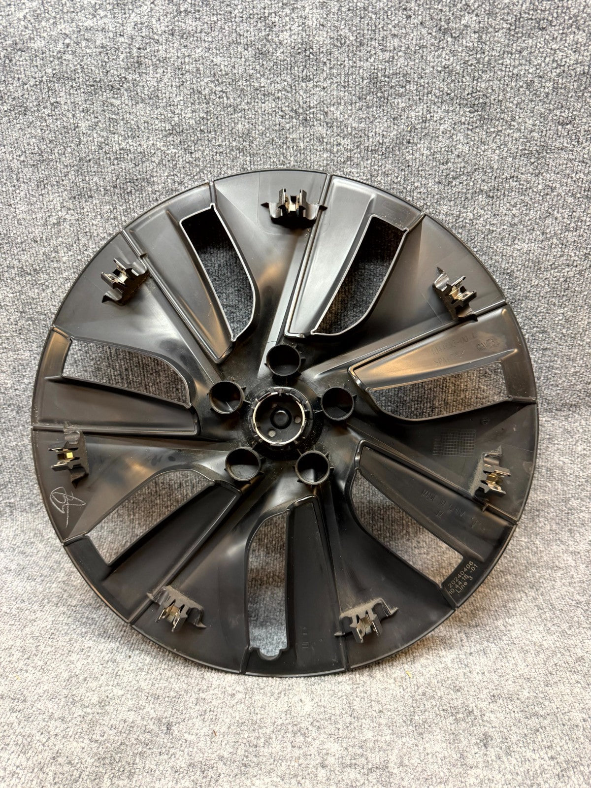2020 - 2024 TESLA MODEL Y GEMINI WHEEL RIM HUBCAP COVER OEM, 1044235-00-C