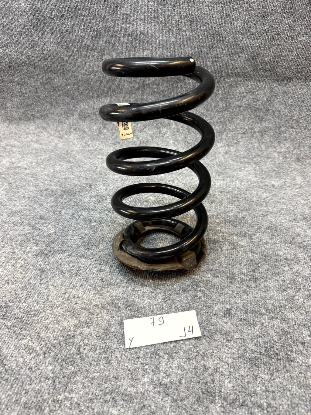 2020 - 2023 TESLA MODEL Y REAR SUSPENSION COIL SPRING OEM, 1188475-00-B