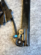 ♦️17-23 TESLA MODEL 3 FRONT RIGHT WINDOW REGULATOR W/ MOTOR OEM, 1096621-99-H
