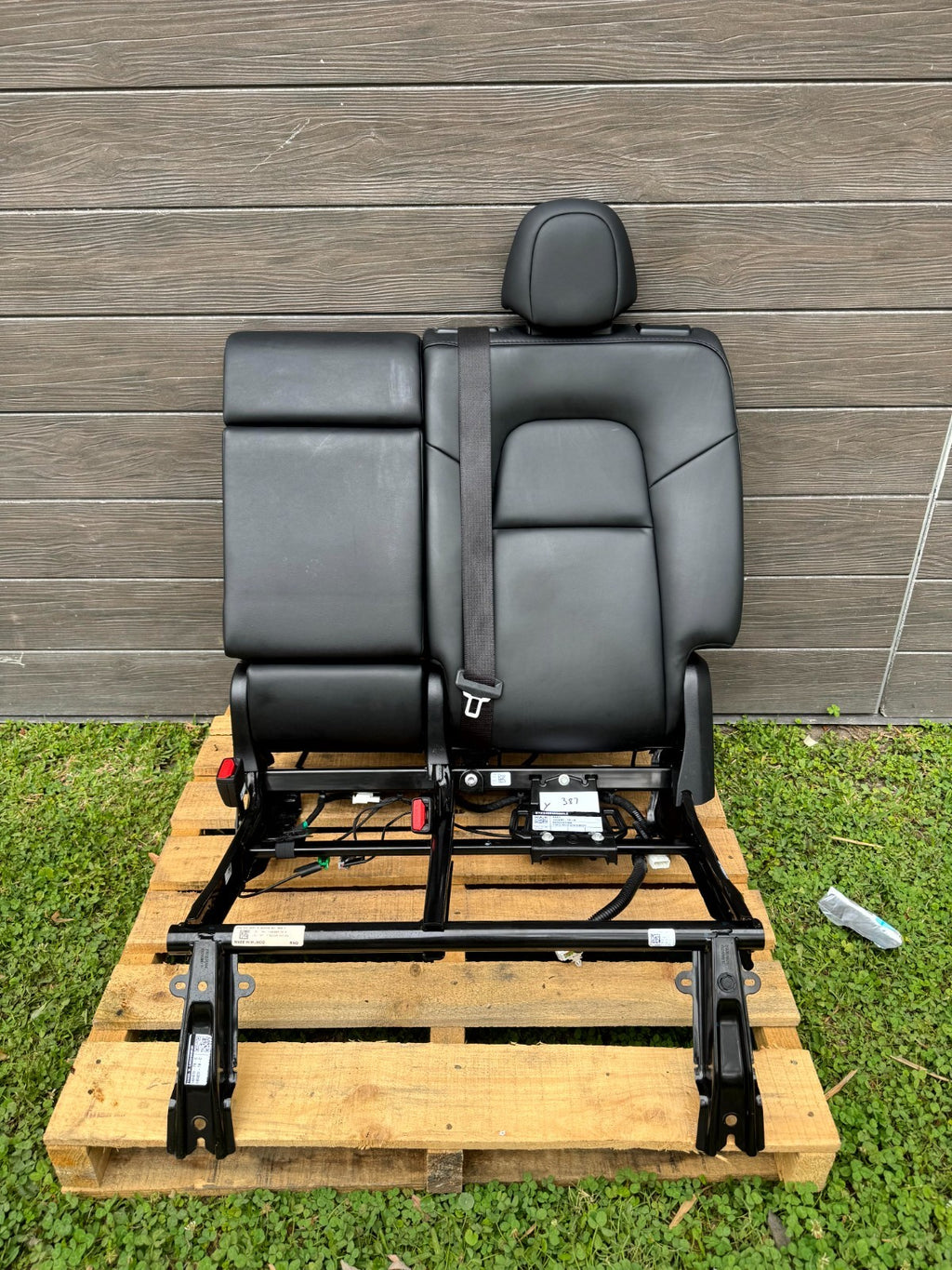 2020-2024 TESLA MODEL Y REAR LEFT UPPER SEAT CUSHION W/ FRAME OEM, 1494833-00-E