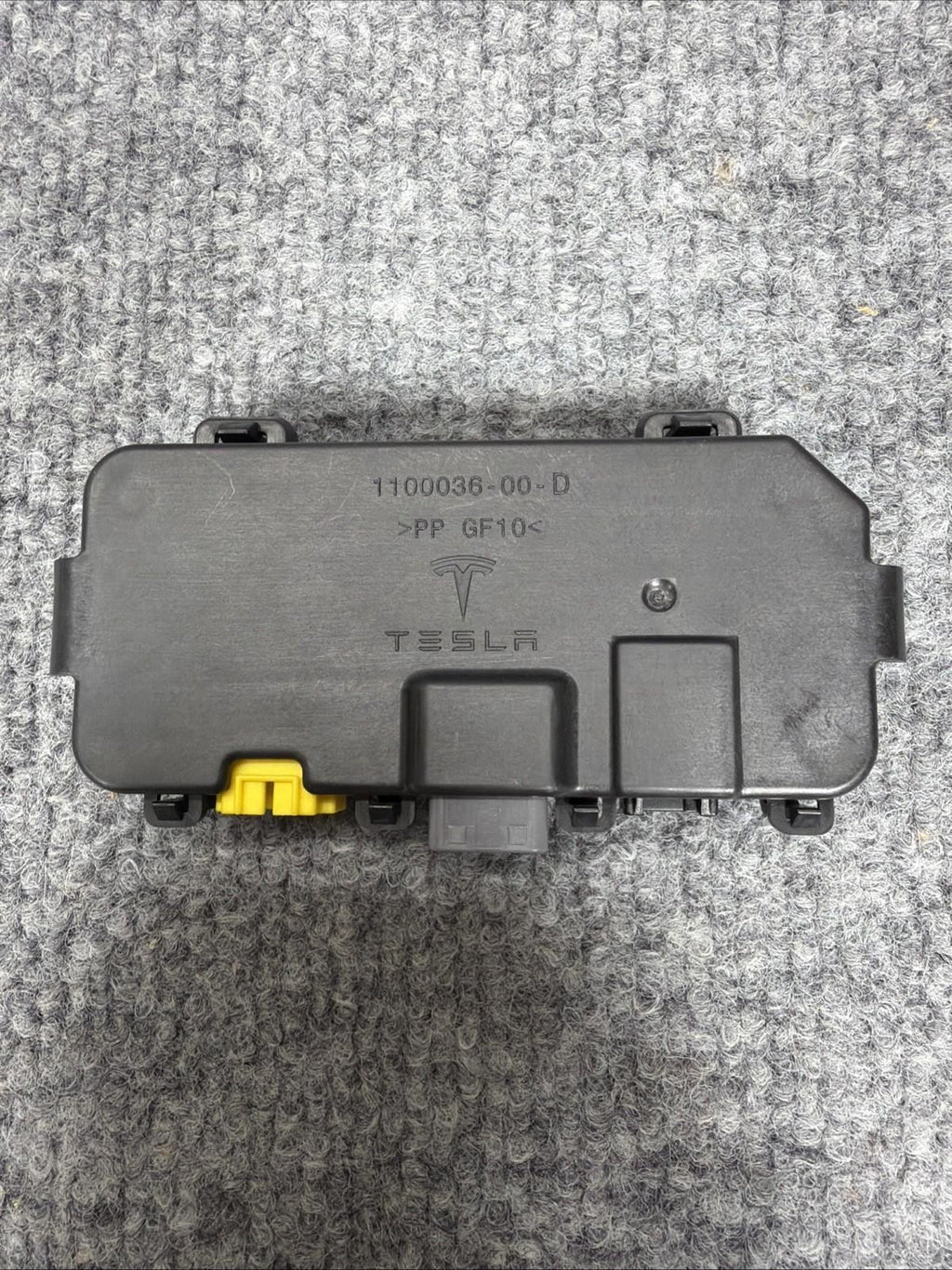 ♦️ 2017-2023 TESLA MODEL 3 Y FRONT RIGHT SIDE CONTROL MODULE UNIT OEM, 109851500