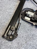 2017-2023 TESLA MODEL 3 FRONT RIGHT WINDOW REGULATOR W/ MOTOR OEM, 1096621-99-H