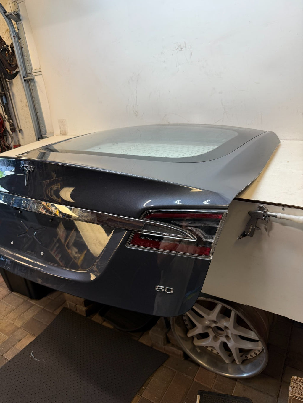 2016-2020 Tesla  Model S Liftgate Trunk Lid Tailgate Hatch Shell 1002633-00-K