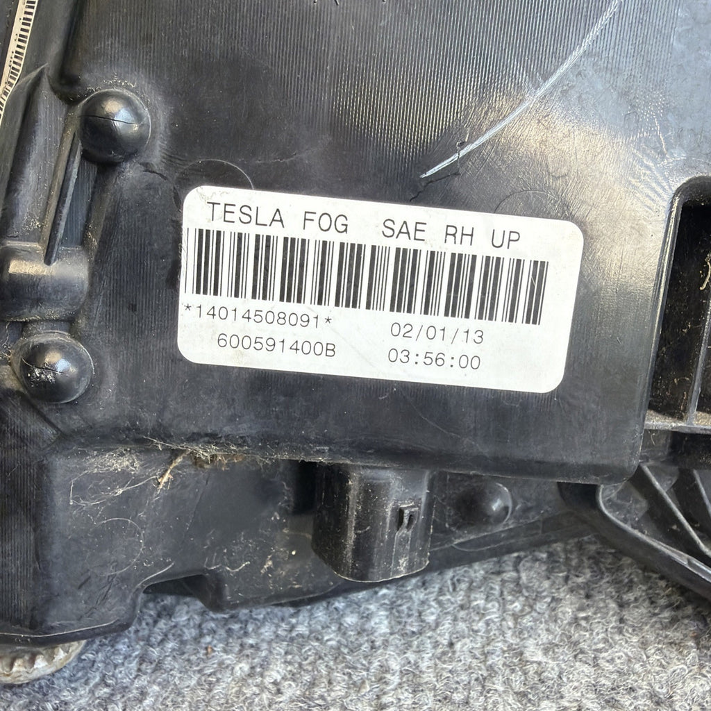 TESLA MODEL S FOG LIGHT RIGHT PASSENGER 2016 2017 2018 2019 2020 6005914-00-F