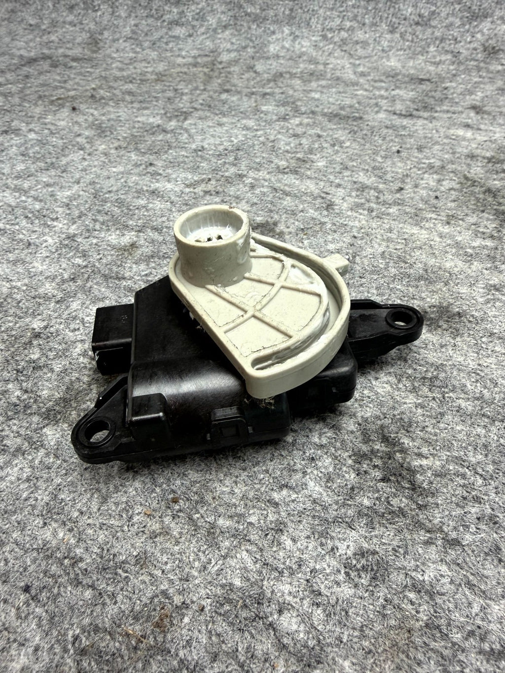 ♦️12–20 TESLA MODEL S HEATER FLAP SERVO MOTOR ACTUATOR HVCC OEM, D267-AP9BA02