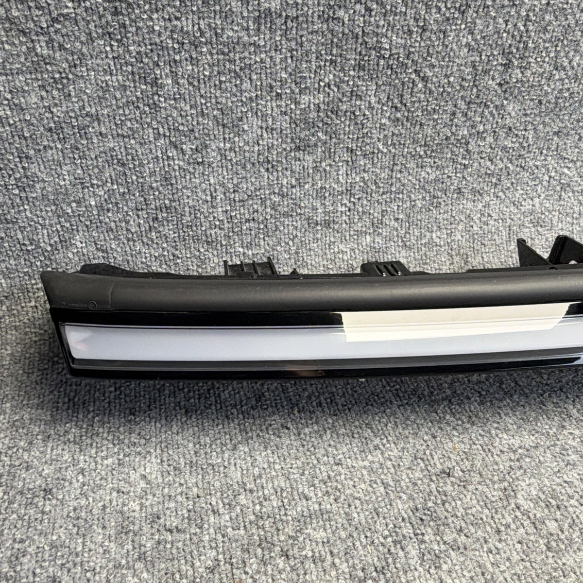 2025-2026 Tesla Model Y Juniper LED DRL Front Center Light Bar OEM 2038294-00-E