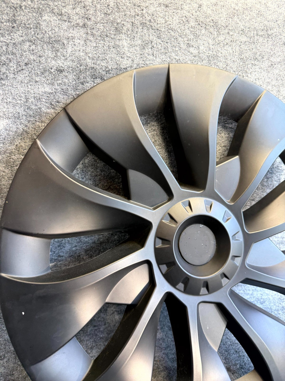 ♦️2017 - 2023 TESLA MODEL 3 WHEEL RIM CENTER CAP COVER OEM, 1044235 00 A