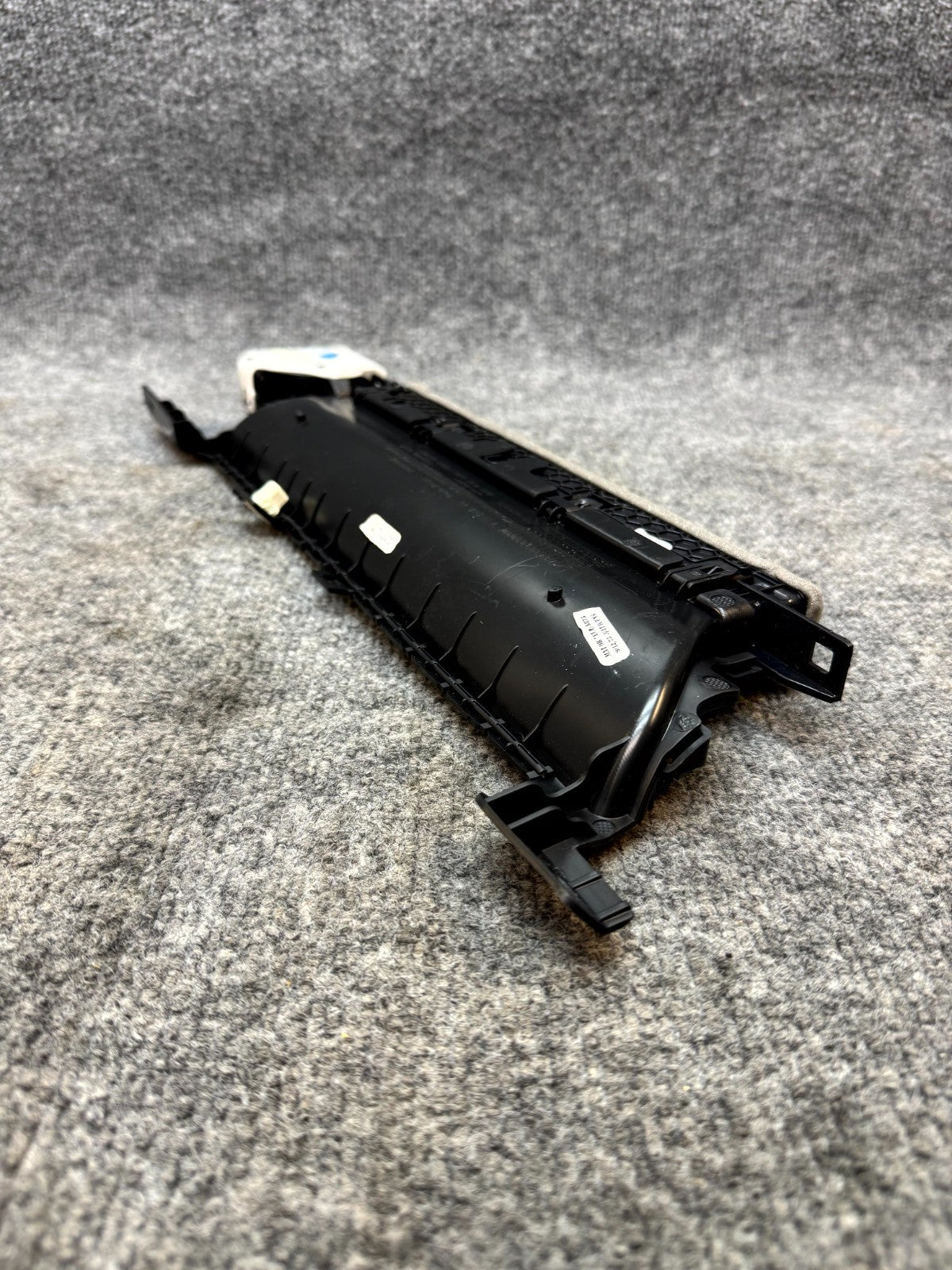 2017–2023 TESLA MODEL 3 FRONT LEFT AIR VENT GRILLE COVER TRIM OEM, 1083320-00-G