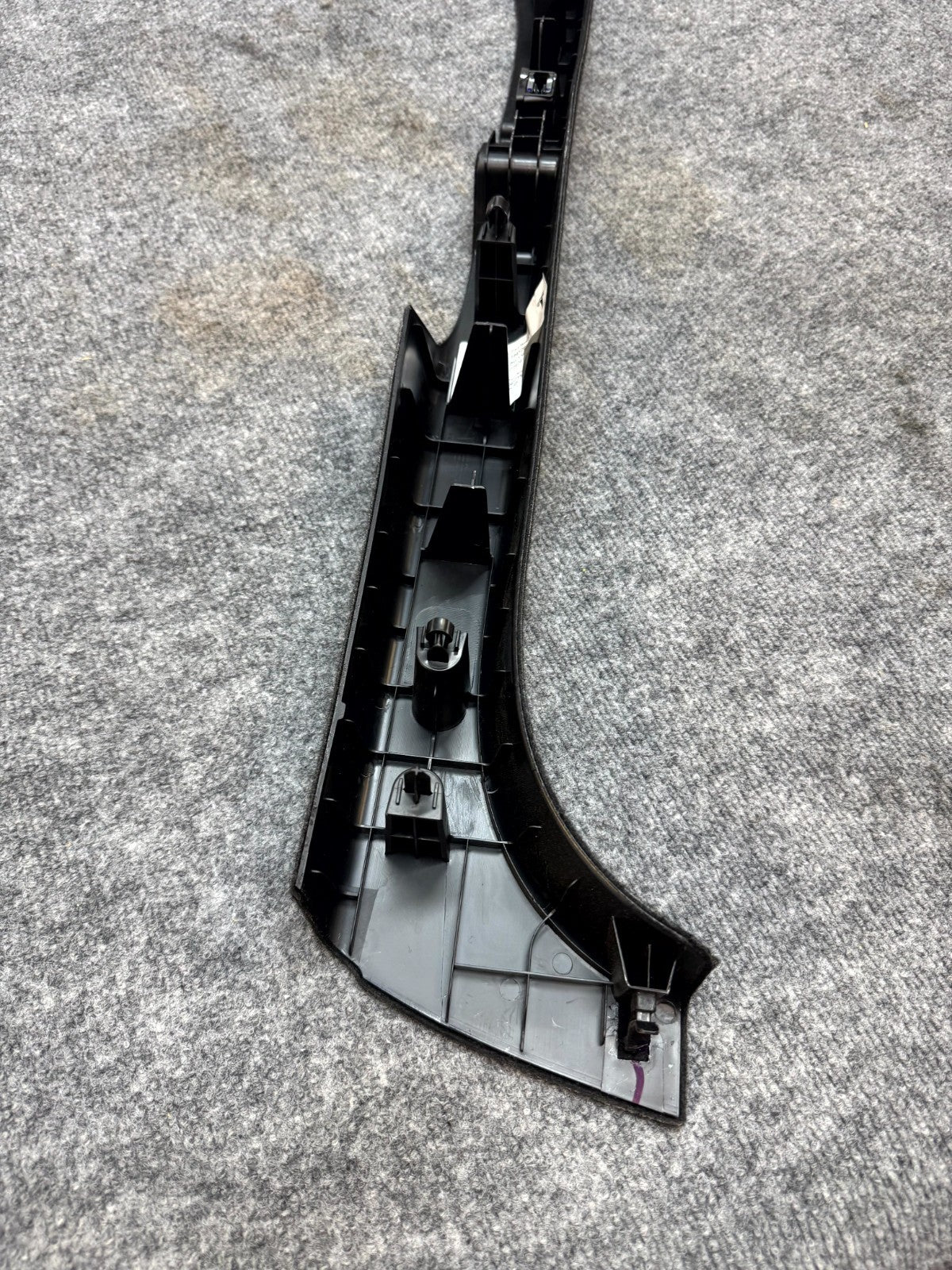 2020-2024 TESLA MODEL Y REAR RIGHT SIDE TRUNK FLOOR TRIM COVER OEM, 1641266-00-D