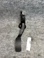 ♦️12-20 TESLA MODEL S LEFT SIDE ACCELERATOR GAS THROTTLE PEDAL OEM, 6PV933370-17
