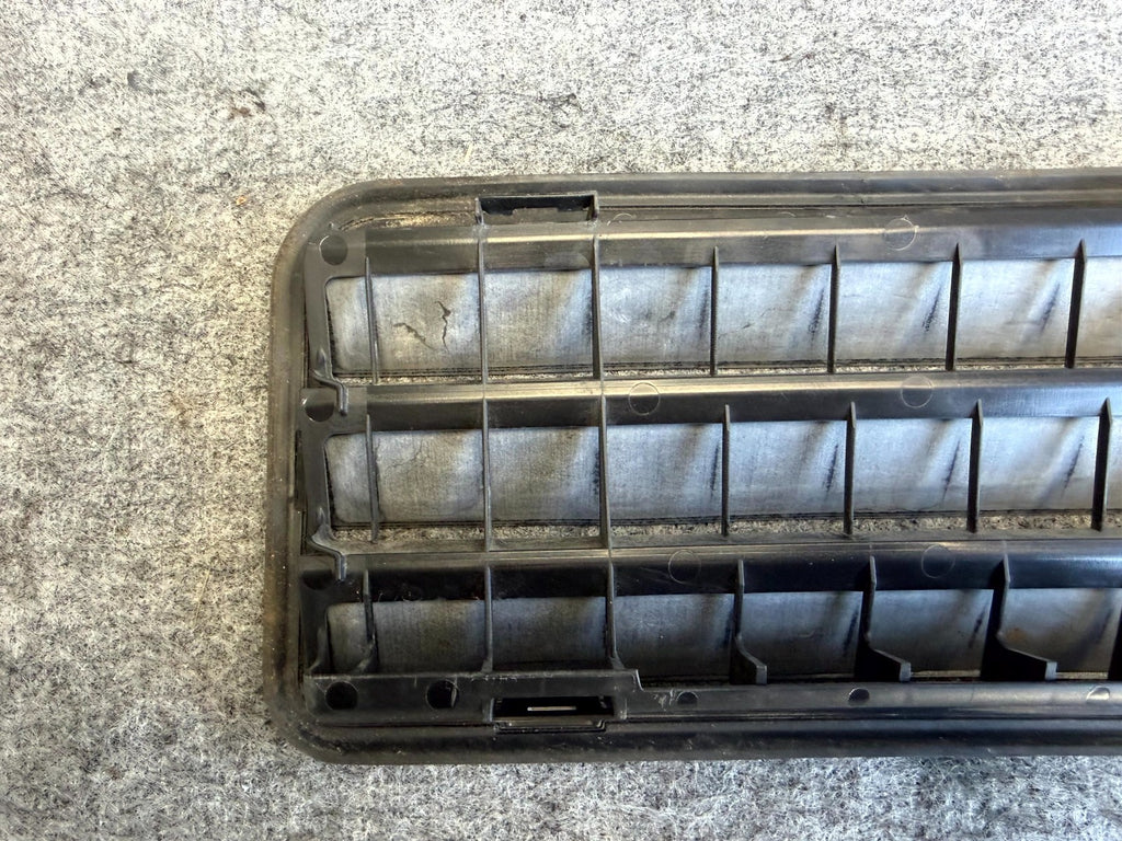 ♦️2017-2023 TESLA MODEL 3 AIR EXTRACTOR CABIN VENT GRILLE OEM, 1098751-00-C