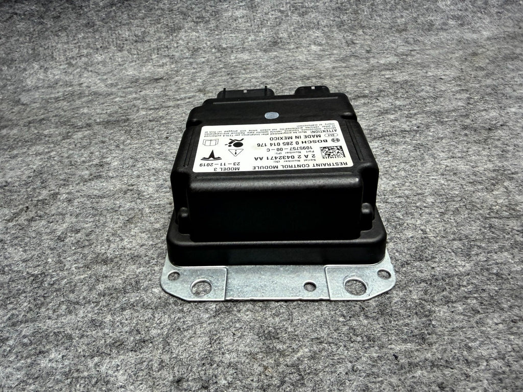 ♦️2017-2023 TESLA MODEL 3 RESTRAINT COMPUTER CONTROL MODULE UNIT OEM, 109575700C