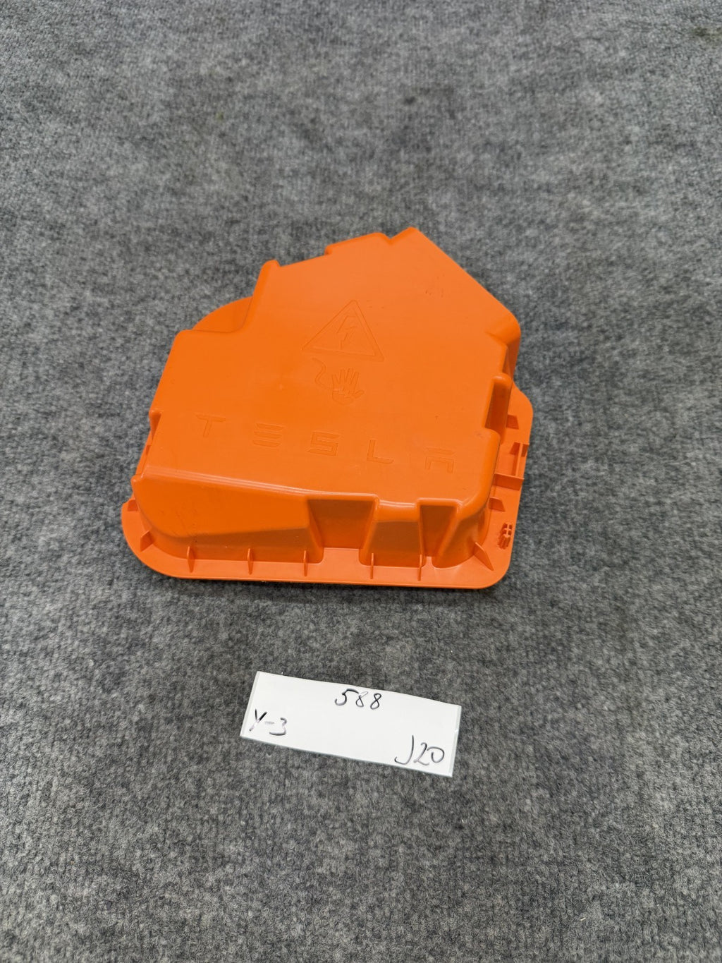 2017-2024 TESLA MODEL 3/Y CHARGE PORT SOCKET INLET CAP COVER OEM, 1479255-00-B