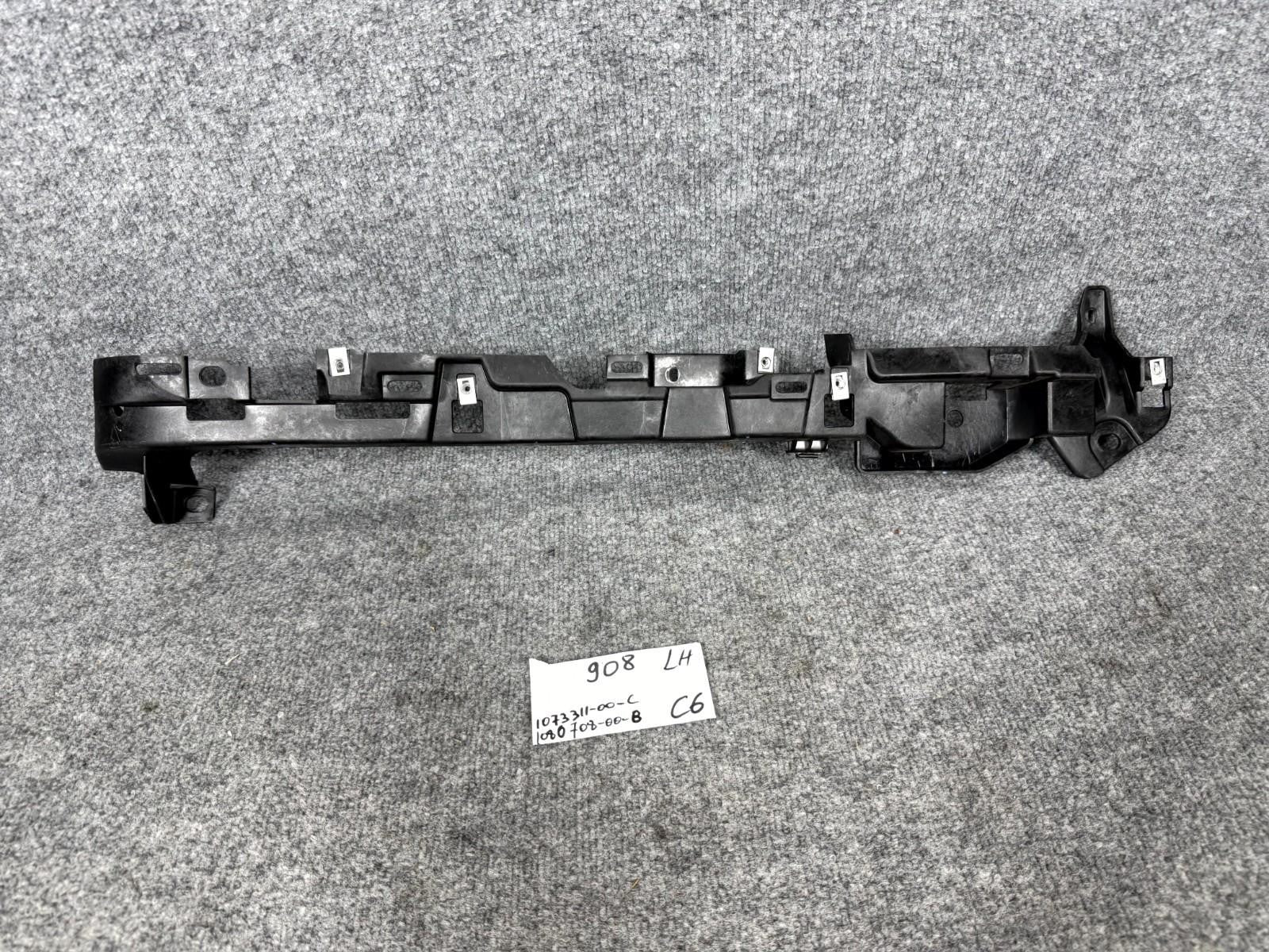 2016-2020 Tesla Model X Rear Left C-Pillar Middle Trim Bracket OEM, 1080708-00-C
