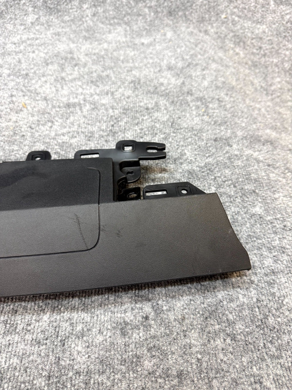 2020-2025 TESLA MODEL Y LEFT SIDE DASHBOARD TRIM COVER PANEL OEM, 1077825-00-E