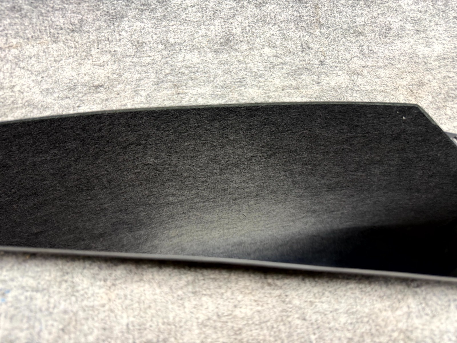 ♦️2012 - 2016 TESLA MODEL S FRONT LEFT DRIVER SIDE B PILLAR EXTERIOR TRIM OEM