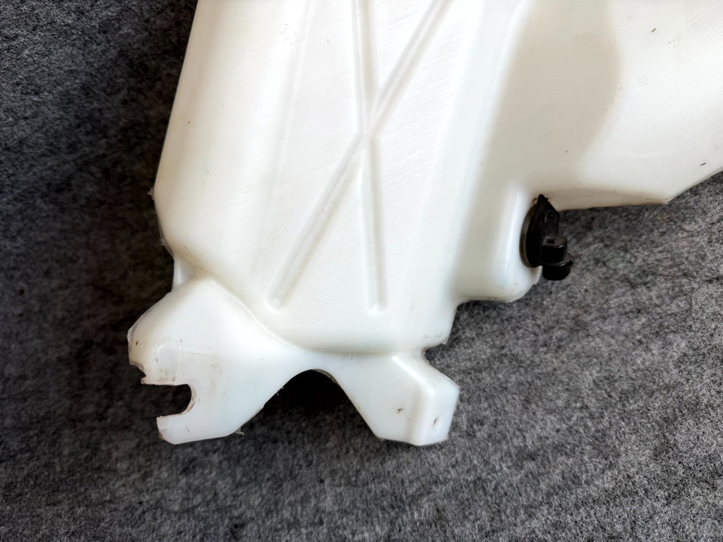 ♦️2012 - 2016 TESLA MODEL S WINDSHIELD WASHER RESERVOIR TANK OEM, 1005400-00-B