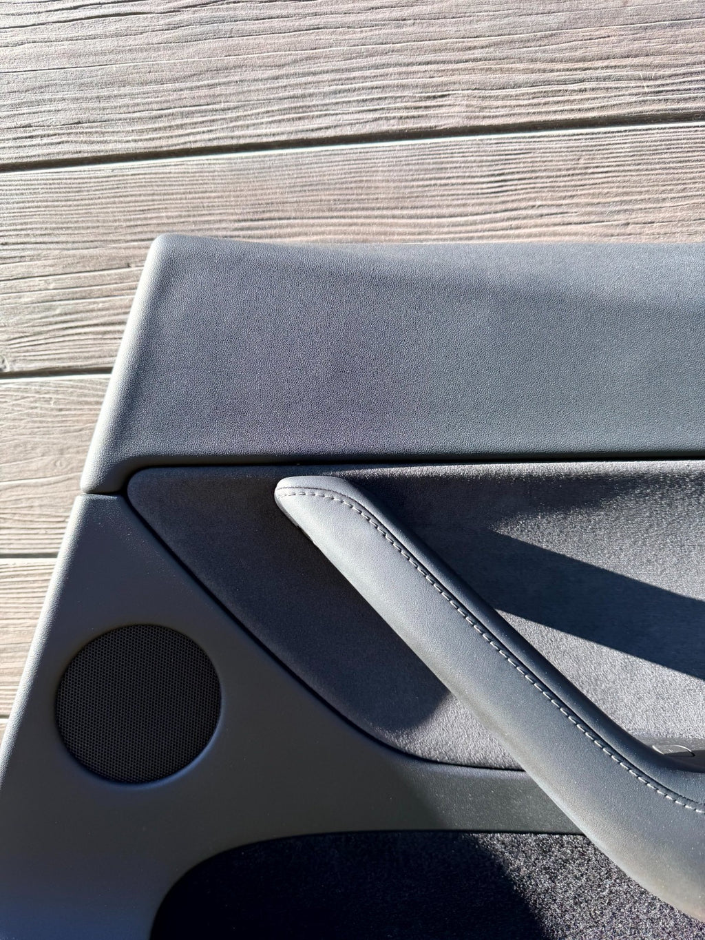 2020-2024 TESLA MODEL Y REAR RIGHT SIDE DOOR TRIM COVER PANEL OEM, 1997297-00-D