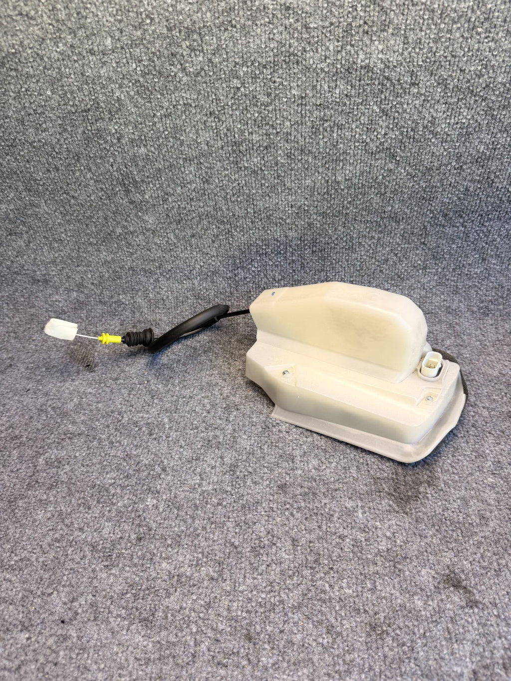 17-23 TESLA MODEL 3 REAR LEFT DOOR LATCH LOCK ACTUATOR 1500674-00-B