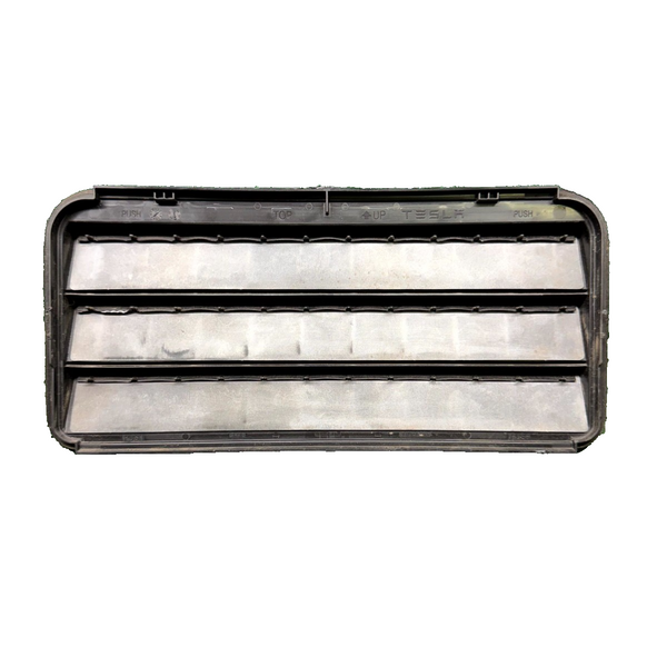 20-23 TESLA MODEL Y/3 RIGHT AIR EXTRACTOR CABIN VENT GRILL OEM, 1098751-00-C