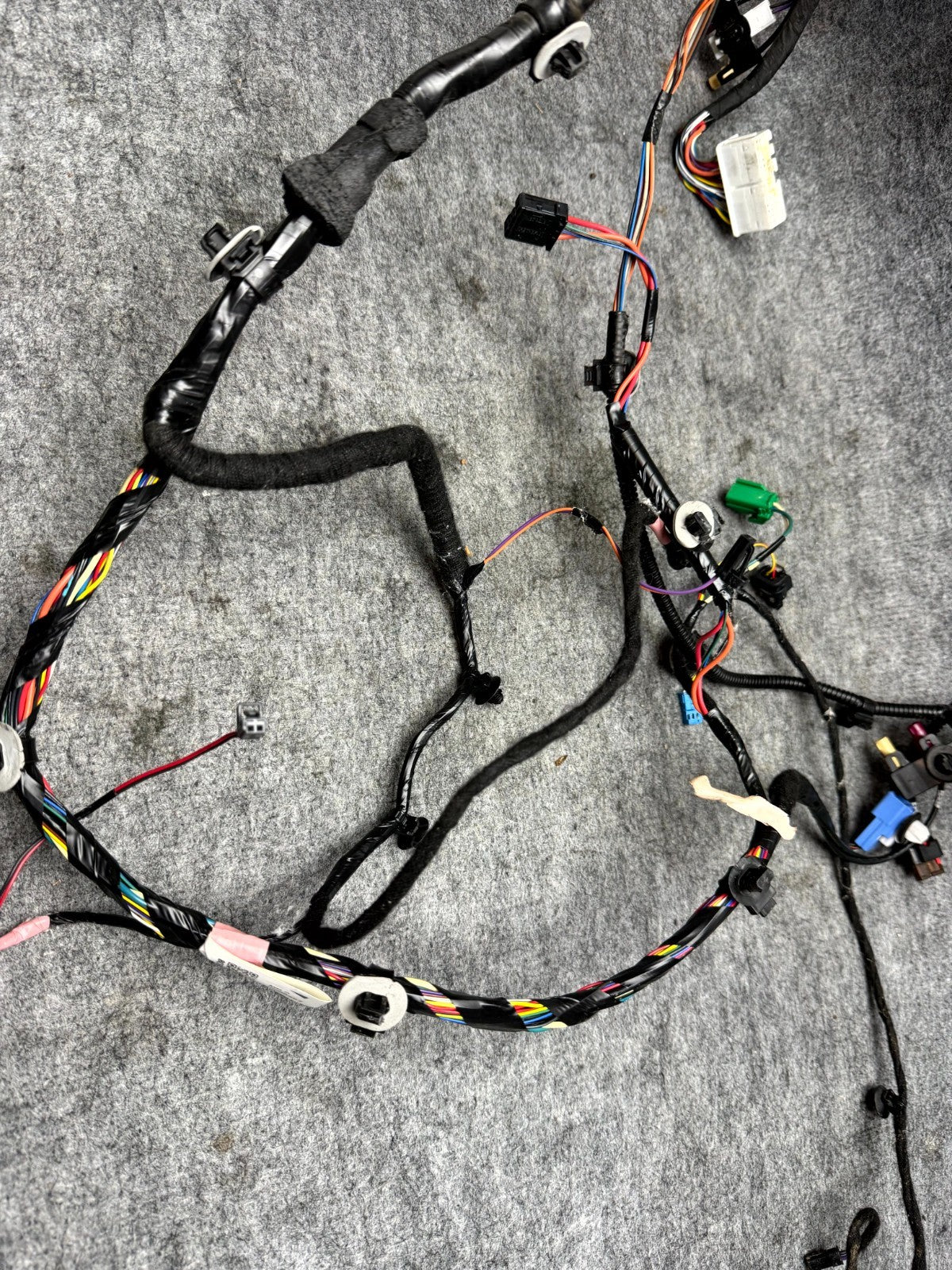 ♦️2017 – 2020 TESLA MODEL 3 FRONT LEFT SIDE DOOR WIRE HARNESS OEM, 1067957-00-E